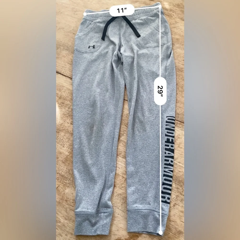 Under Armour Kids Sz (see pics‎ for measurements) Striated Gray Logo Joggers